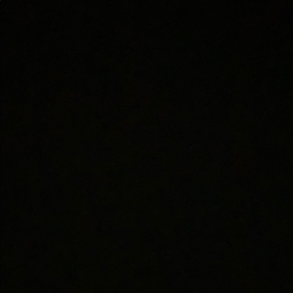 DONT BUY ANYTHING RIGHT NOW. I CANT SEND CURRENTLY